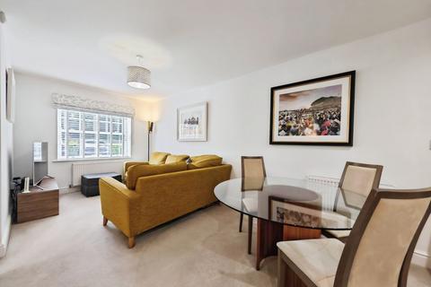 2 bedroom mews for sale, Edward Mews, Kennel Ride, Ascot