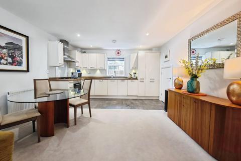 2 bedroom mews for sale, Edward Mews, Kennel Ride, Ascot