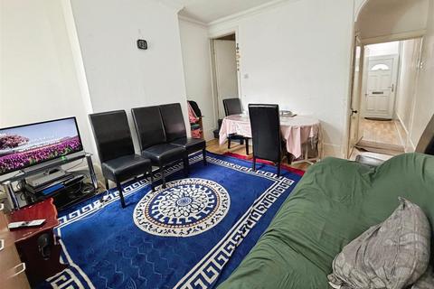 3 bedroom terraced house for sale, Derwent Street, Stoke-On-Trent