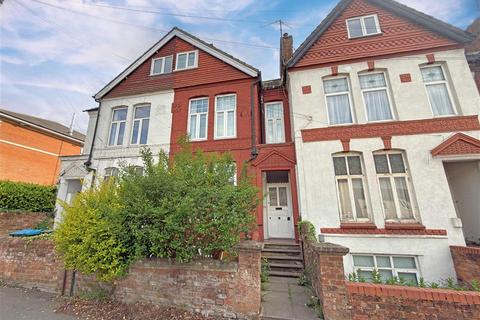 1 bedroom ground floor flat for sale, Bicester Road, AYLESBURY
