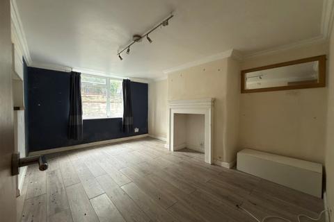 1 bedroom ground floor flat for sale, Bicester Road, AYLESBURY