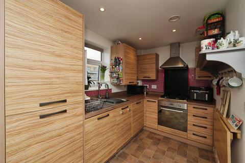 2 bedroom flat for sale, Charlton Boulevard, Patchway, Bristol