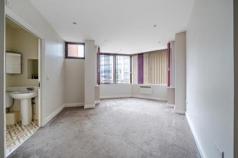 2 bedroom flat for sale, Market Street, Maidenhead
