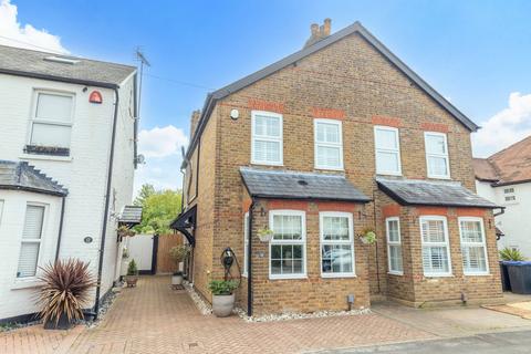 3 bedroom semi-detached house for sale, Milner Road, Burnham SL1