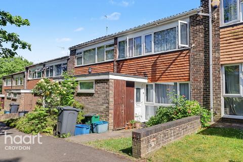 Pixton Way, Croydon
