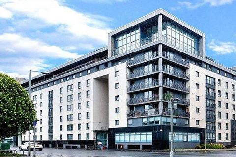 Wallace Street, Apartment 2-12, Glasgow G5
