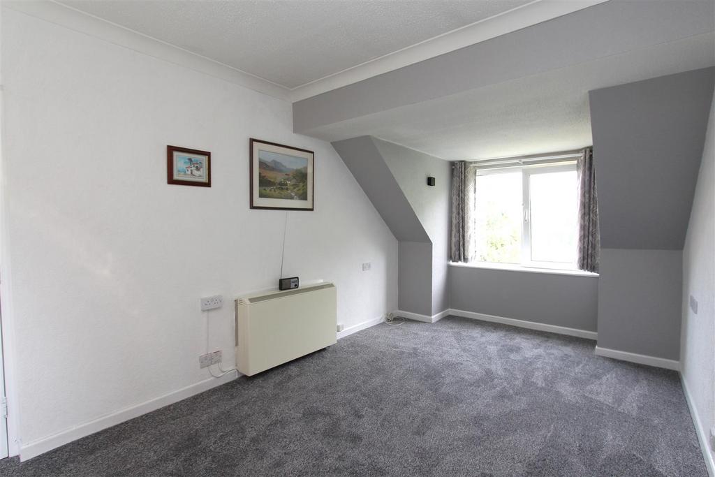 House in Bristol, Bath and North East Somerset - View 2