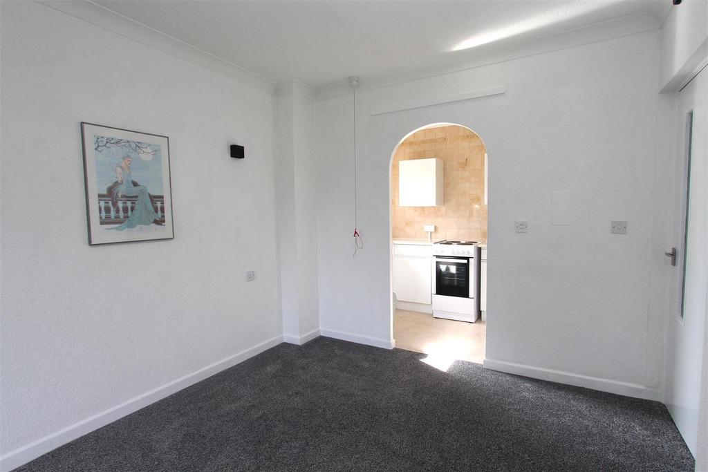 House in Bristol, Bath and North East Somerset - View 3