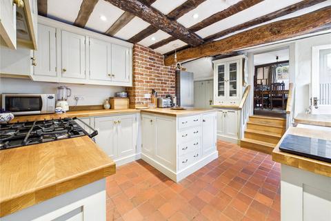 3 bedroom terraced house for sale, East Street, Coggeshall, Colchester, CO6