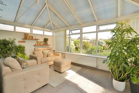 4 bedroom detached house for sale, Gloucester Mews, New Romney, Kent, TN28