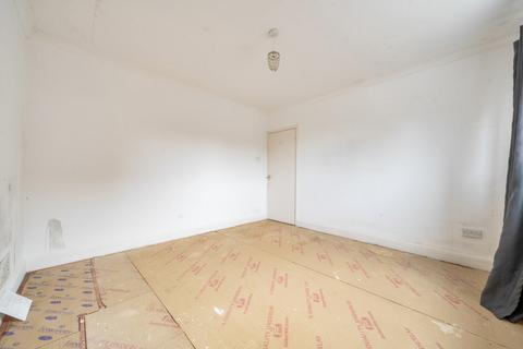 1 bedroom flat for sale, Swallow Close, Hampshire PO9