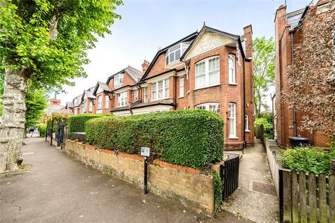 Princes Avenue, London, N10
