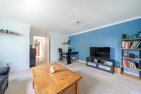 1 bedroom flat for sale, Doctors Acres, Hampshire RG27