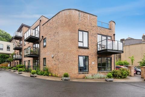 2 bedroom flat for sale, Station Avenue, Channons Hill, Bristol, Somerset, BS16
