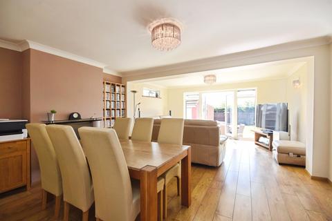 3 bedroom semi-detached house for sale, Church Street, BILLERICAY