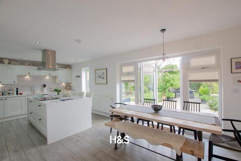 4 bedroom detached house for sale, Dewberry Road, Solihull B90
