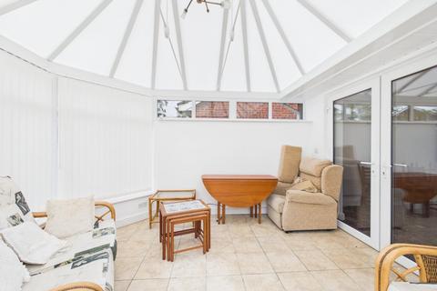 3 bedroom detached bungalow for sale, Malham Drive, Lincoln