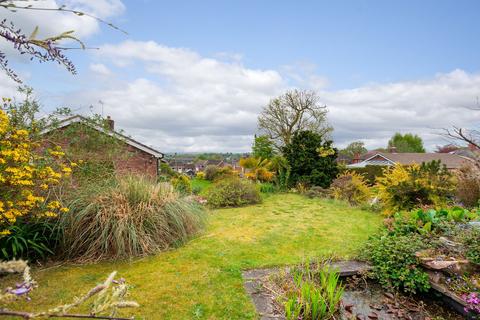3 bedroom bungalow for sale, Oathills Close, Tarporley, CW6