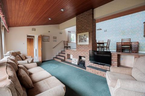3 bedroom bungalow for sale, Oathills Close, Tarporley, CW6