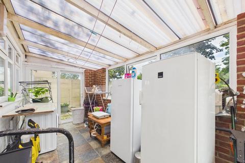 2 bedroom semi-detached house for sale, Misbourne Road, Uxbridge UB10