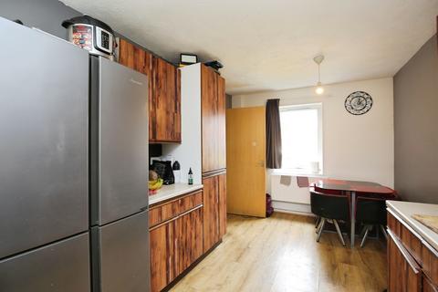 3 bedroom semi-detached house for sale, Saxifrage Square, Oxford, OX4