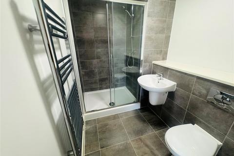 3 bedroom flat to rent, Bridgewater Wharf Block A, 257 Ordsall Lane, Salford, M5