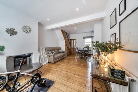 3 bedroom semi-detached house for sale, Bennetts Yard, High Street, Uxbridge