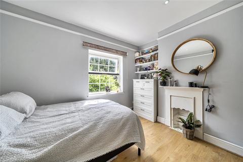 3 bedroom semi-detached house for sale, Bennetts Yard, High Street, Uxbridge