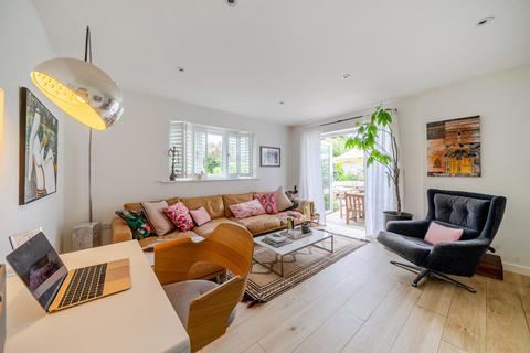 4 bedroom detached house for sale, Shortheath Road, Farnham, GU9