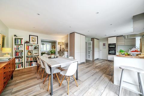 4 bedroom detached house for sale, Shortheath Road, Farnham, GU9