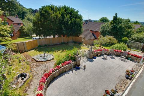 4 bedroom detached house for sale, GUIDE PRICE £860,000 - £900,000! BITTERNE PARK! OUTSTANDING VIEWS! DOUBLE GARAGE! VERSATILE LIVING!