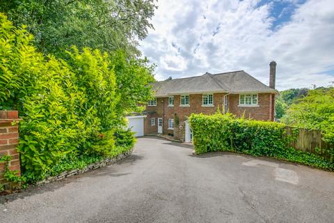 4 bedroom detached house for sale, GUIDE PRICE £860,000 - £900,000! BITTERNE PARK! OUTSTANDING VIEWS! DOUBLE GARAGE! VERSATILE LIVING!