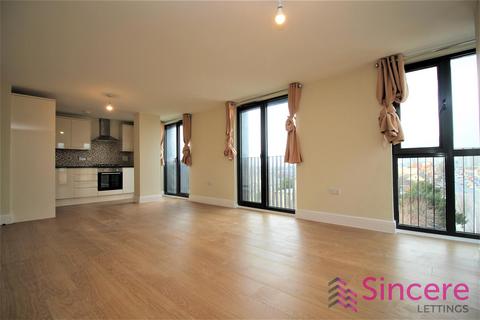 3 bedroom apartment to rent, 450 High Road, Ilford IG1