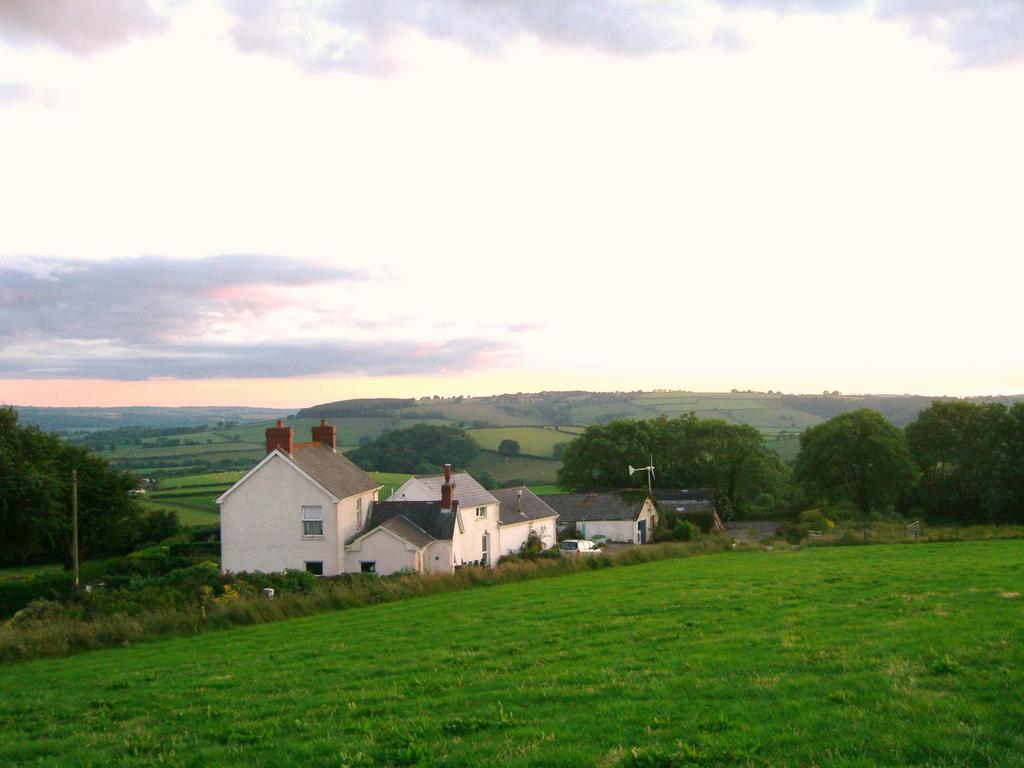 4 bedroom property with land for sale