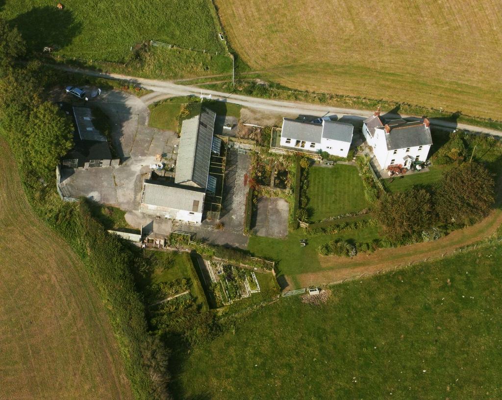 4 bedroom property with land for sale - View 5