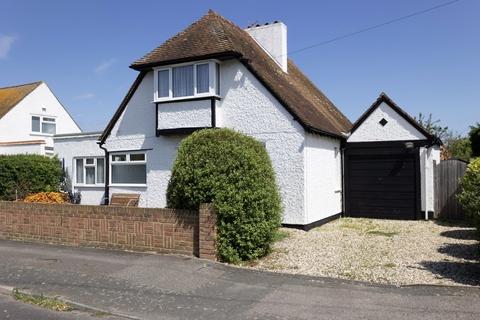 3 bedroom detached house for sale, Queens Avenue, Birchington, Kent, CT7