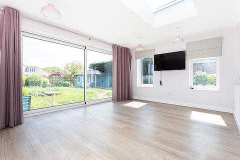 3 bedroom detached house for sale, Queens Avenue, Birchington, Kent, CT7