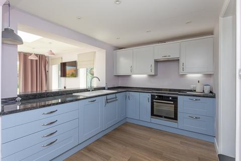 3 bedroom detached house for sale, Queens Avenue, Birchington, Kent, CT7