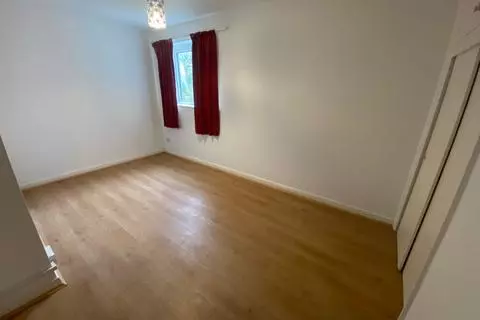 2 bedroom flat to rent – pohled 5