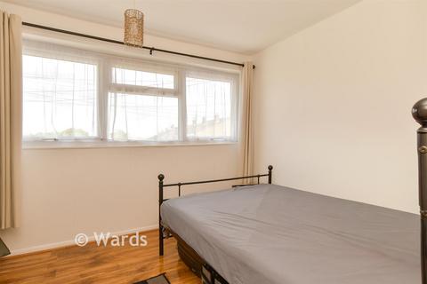 2 bedroom terraced house for sale, Fulmar Road, Rochester, Kent