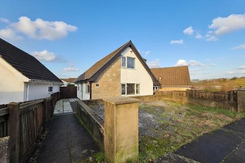 2 bedroom detached house for sale, Heol Cleddau, Waunarlwydd, Swansea, City And County of Swansea.