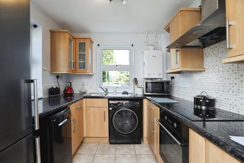 2 bedroom end of terrace house for sale, Wadham Place, Sittingbourne