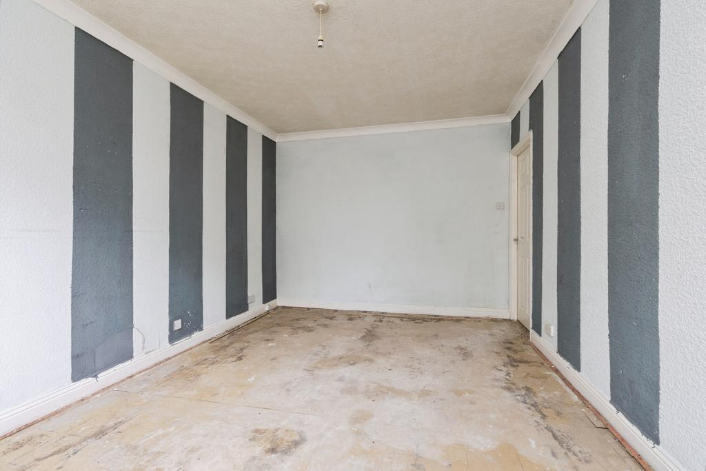Apartment in Newcastle upon Tyne, Blakelaw and North Fenham - View 3