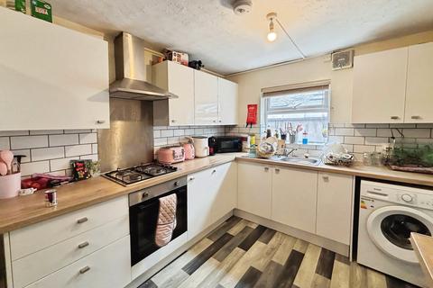 4 bedroom terraced house to rent, Banff Road, Manchester, Greater Manchester, M14