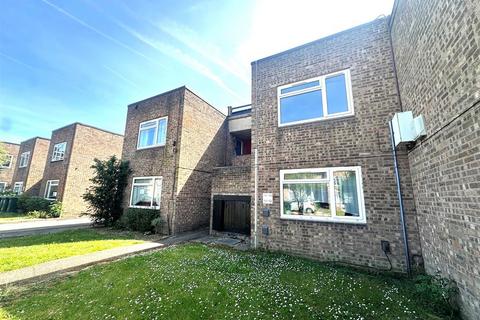 1 bedroom apartment for sale, Whitley Close, Stanwell