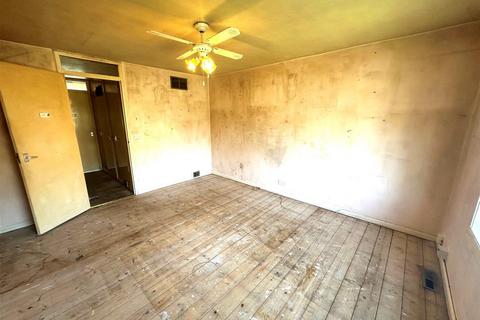 1 bedroom apartment for sale, Whitley Close, Stanwell