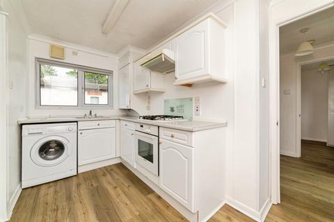 2 bedroom park home for sale, Hillcrest Park, Letchworth Garden City