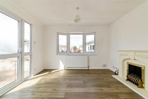 2 bedroom park home for sale, Hillcrest Park, Letchworth Garden City
