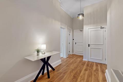 4 bedroom flat to rent, Kersland Street, Hillhead, Glasgow, G12