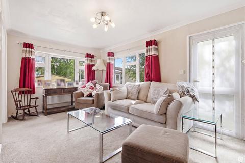 2 bedroom park home for sale, Temple Grove Park, Bakers Lane, West Hanningfield, Chelmsford, CM2